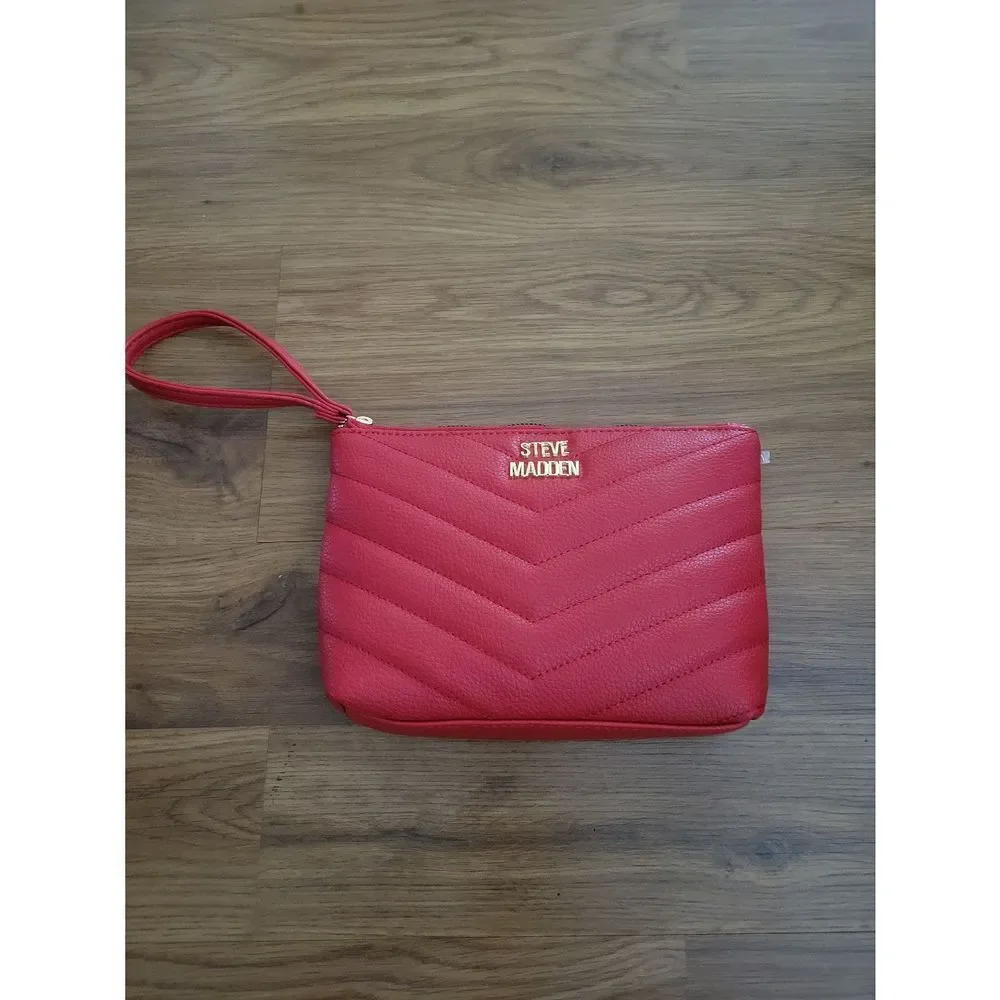 NWOT‎ Steve Madden Wristlet/Cosmetic Bag